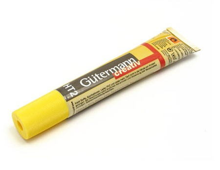 Special glue for fabrics