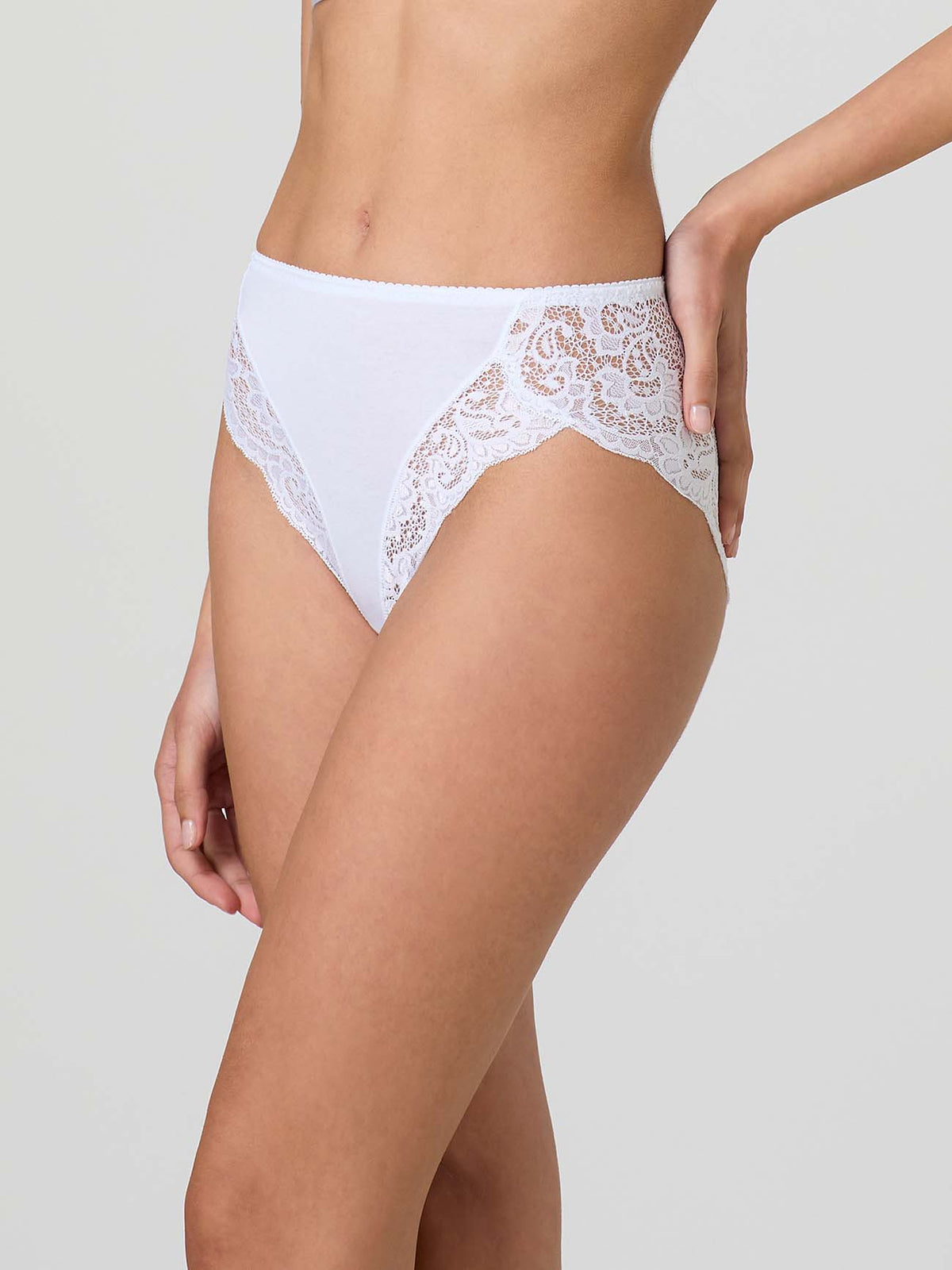 SLIP IN COTONE MODAL CON BORDO A SMERLO E PIZZO vita media jadea 530